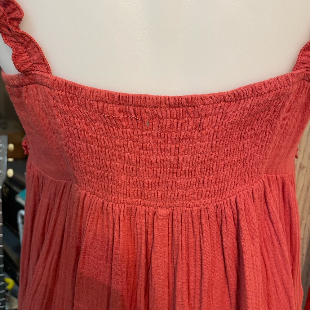 Rust Ruffled Sleeveless Dress - Picture 6 of 7